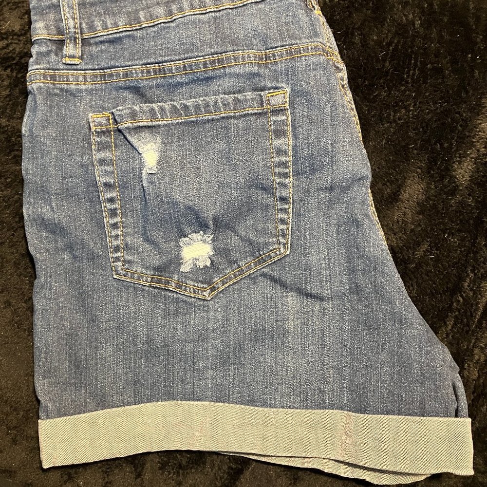****No Longer Available**** Dollhouse Dylan Distressed Jeans Shorts - Picture 5 of 14
